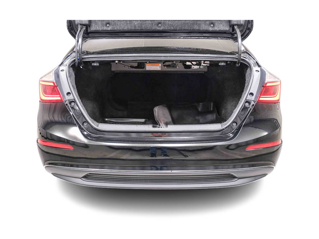 Thumbnail: 2019 Honda Insight - 14