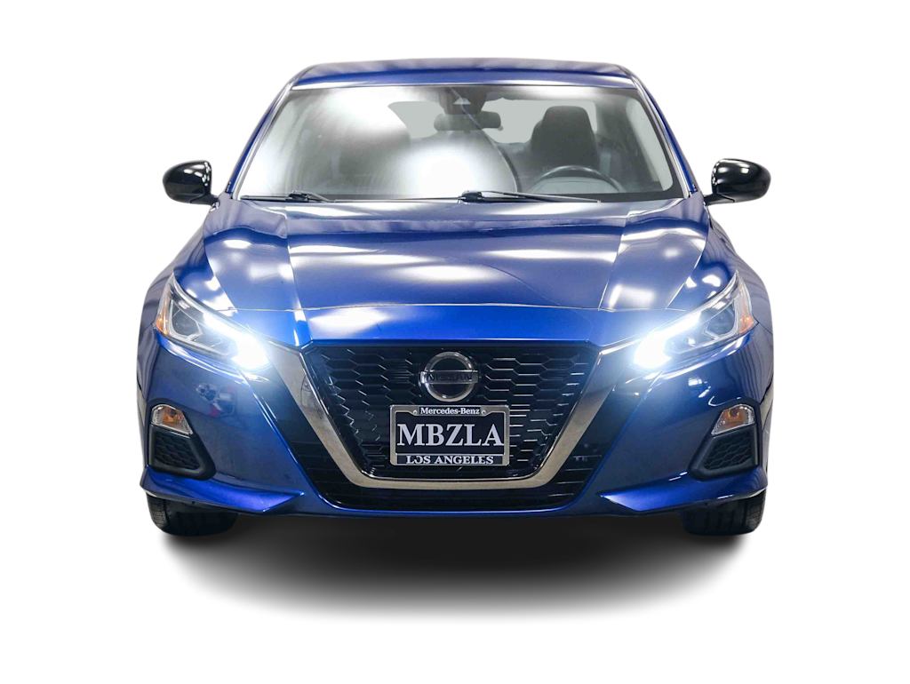 Thumbnail: 2022 Nissan Altima - 18