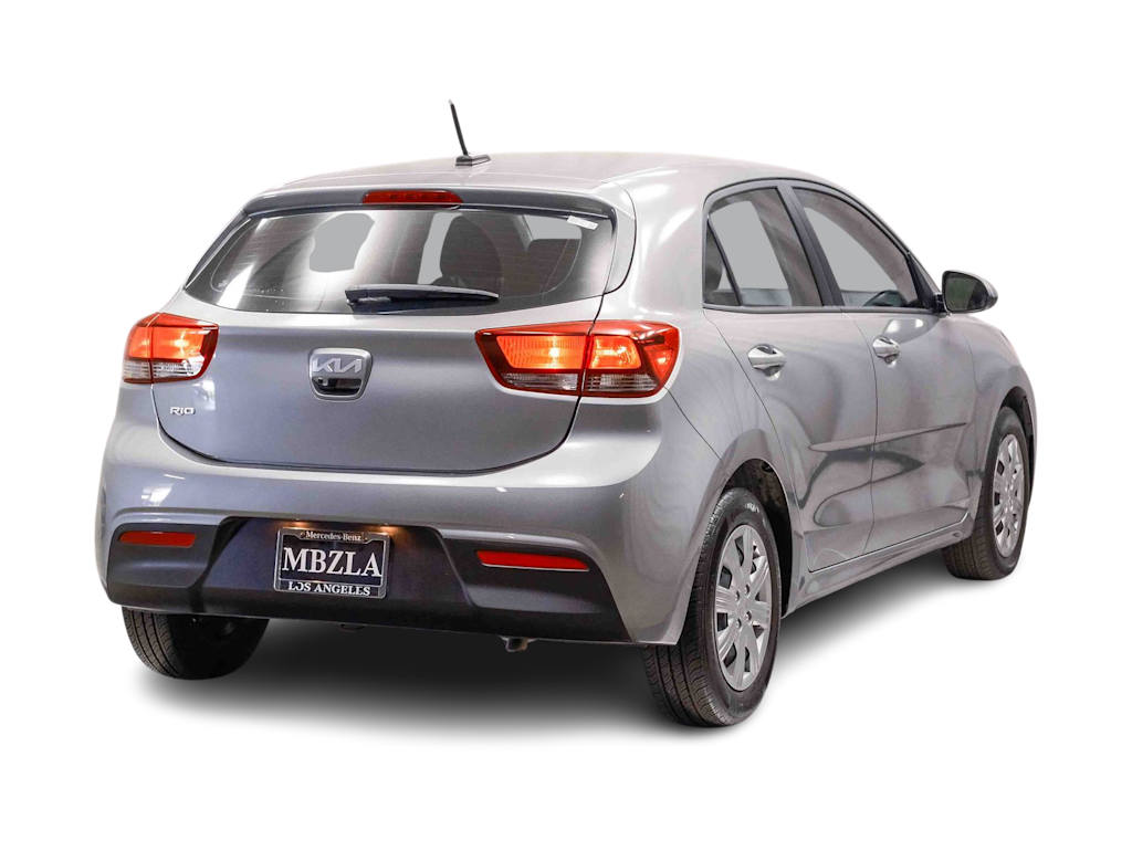 Thumbnail: 2023 Kia Rio - 16