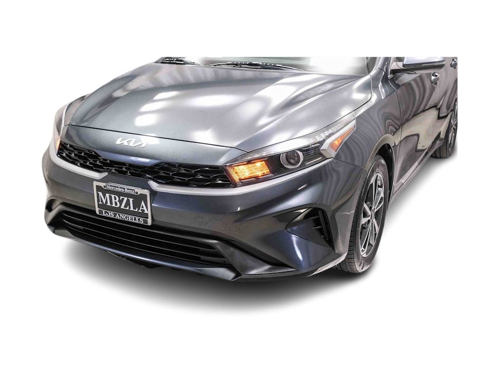 Thumbnail: 2024 Kia Forte - 21