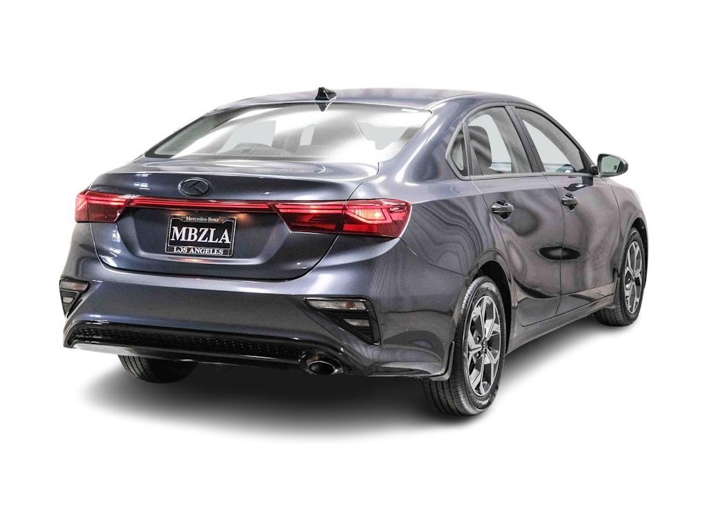 Thumbnail: 2020 Kia Forte - 18