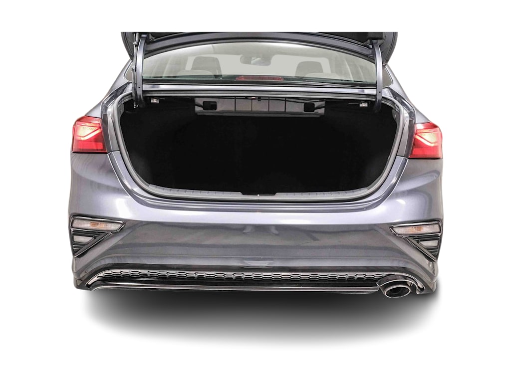Thumbnail: 2020 Kia Forte - 33