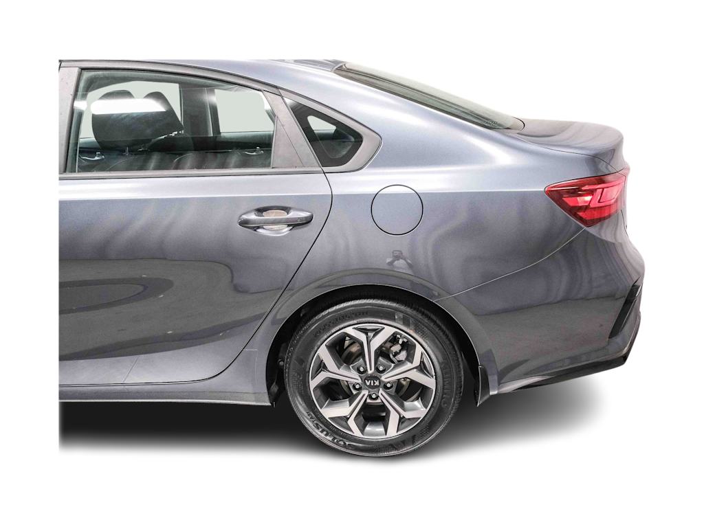 Thumbnail: 2020 Kia Forte - 3