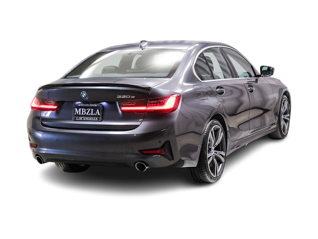 Thumbnail: 2022 BMW 3 Series - 17