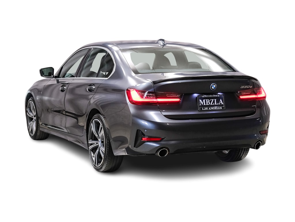 Thumbnail: 2022 BMW 3 Series - 4
