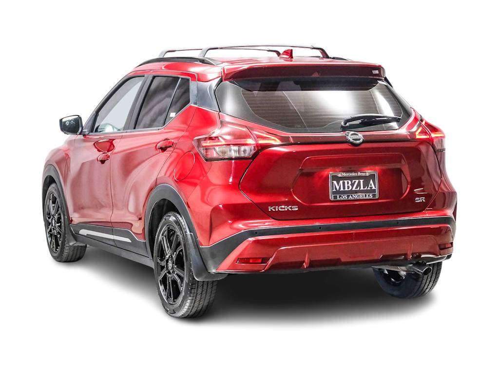 Thumbnail: 2021 Nissan Kicks - 4
