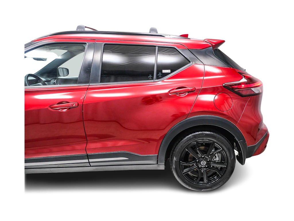 Thumbnail: 2021 Nissan Kicks - 3