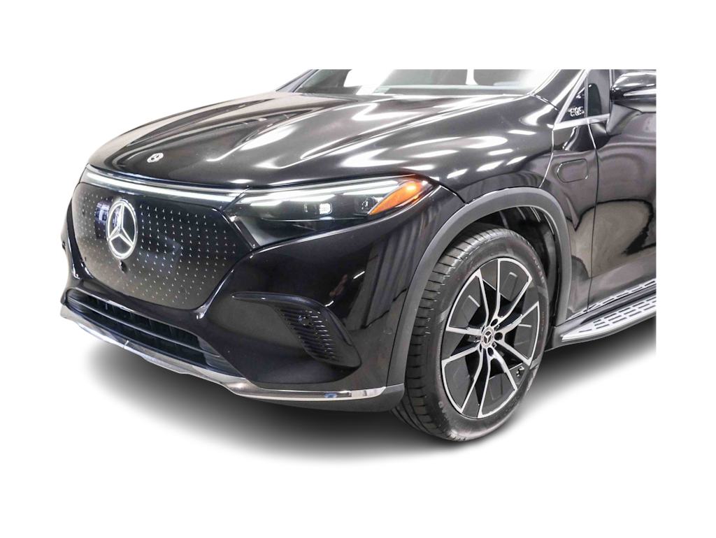 Thumbnail: 2023 Mercedes-Benz EQS - 20