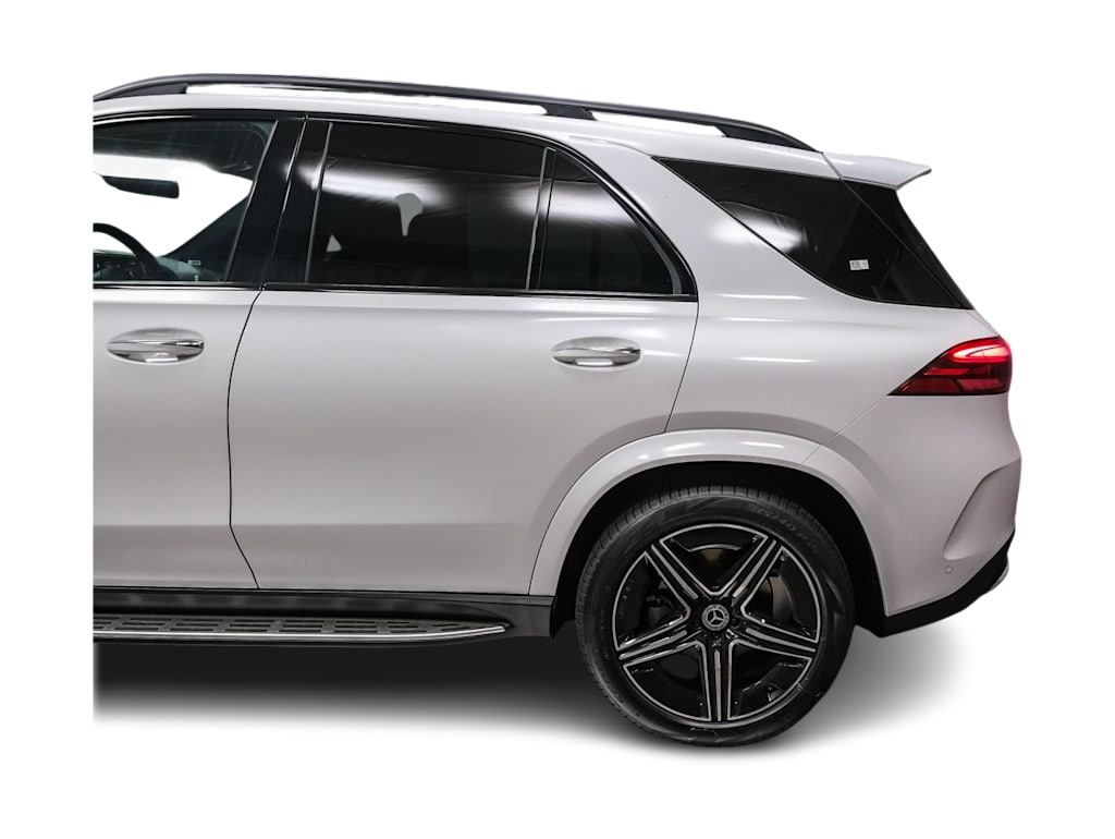 Thumbnail: 2026 Mercedes-Benz GLE - 3