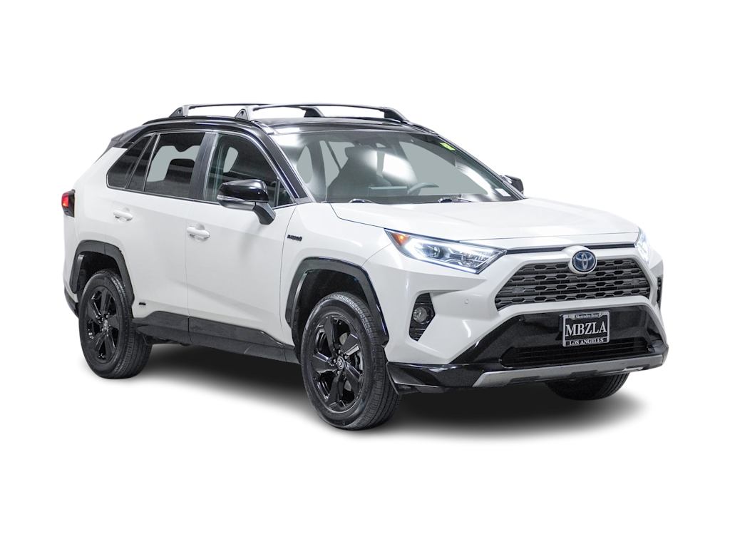 2021 Toyota RAV4 XSE 18