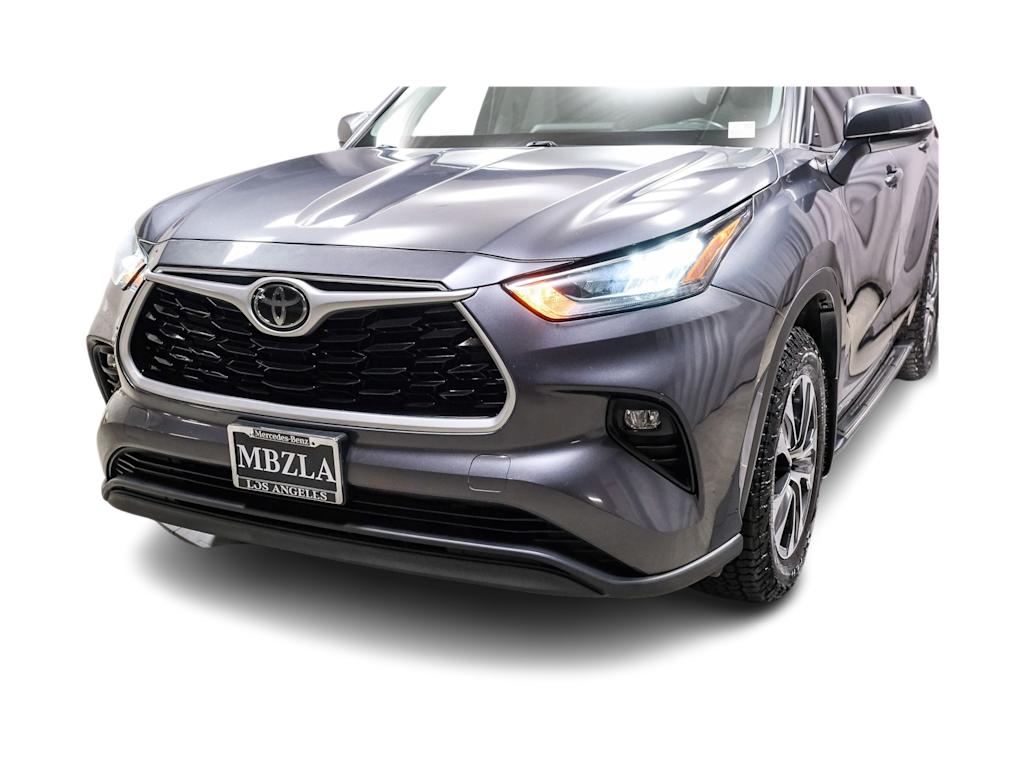 Thumbnail: 2020 Toyota Highlander - 22