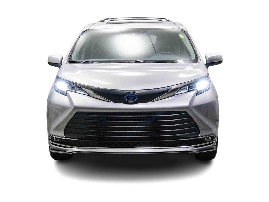 Thumbnail: 2021 Toyota Sienna - 19