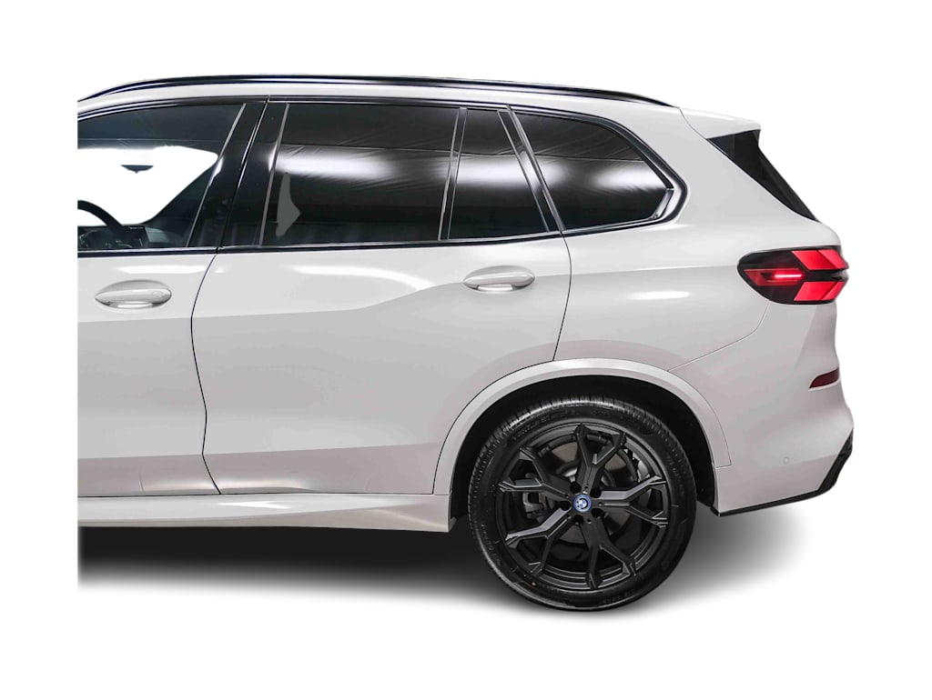 Thumbnail: 2024 BMW X5 - 3