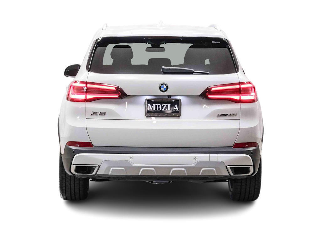 Thumbnail: 2021 BMW X5 - 5