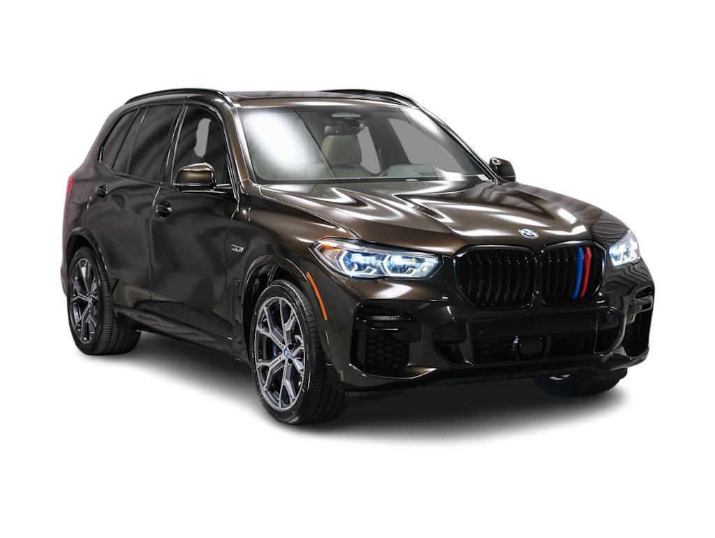 Thumbnail: 2022 BMW X5 - 17