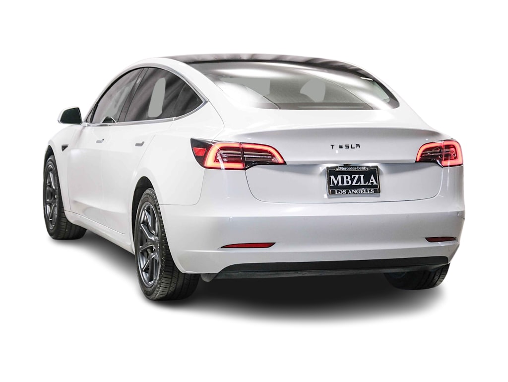 Thumbnail: 2020 Tesla Model 3 - 4