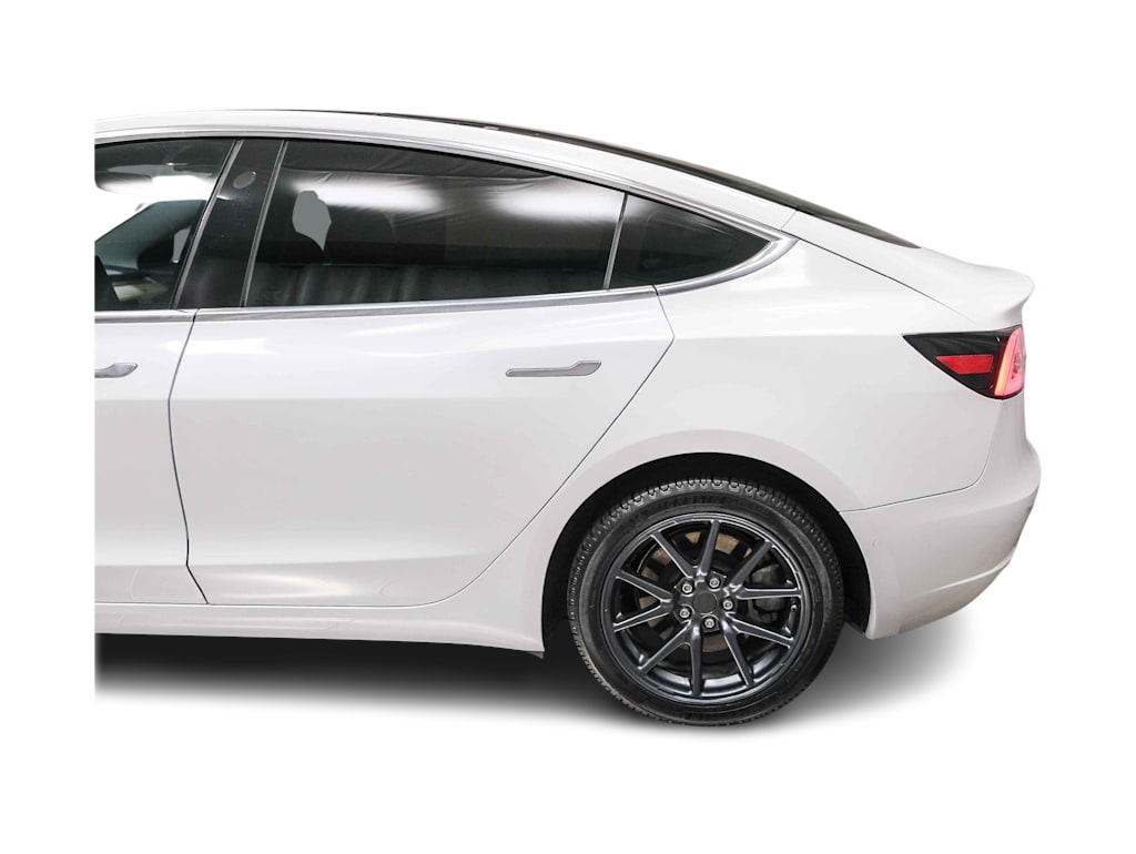 Thumbnail: 2020 Tesla Model 3 - 3