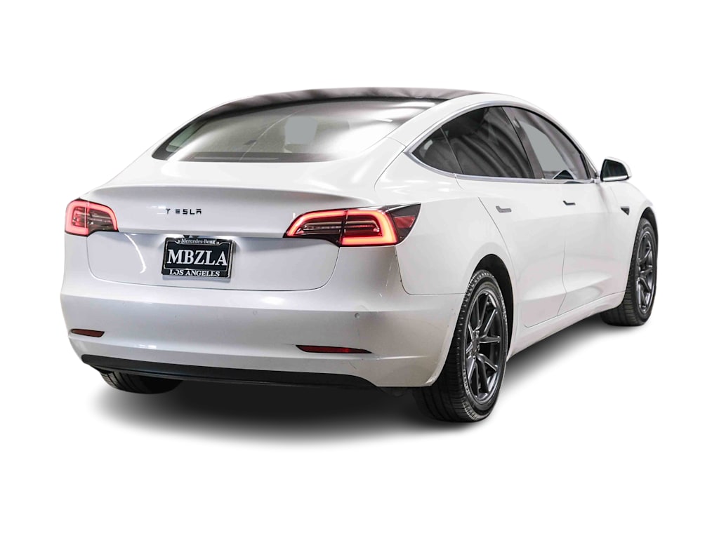 Thumbnail: 2020 Tesla Model 3 - 17