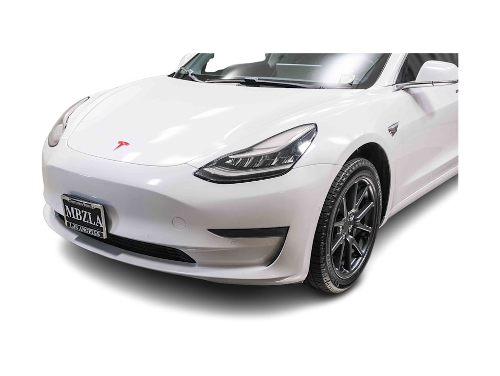 Thumbnail: 2020 Tesla Model 3 - 21
