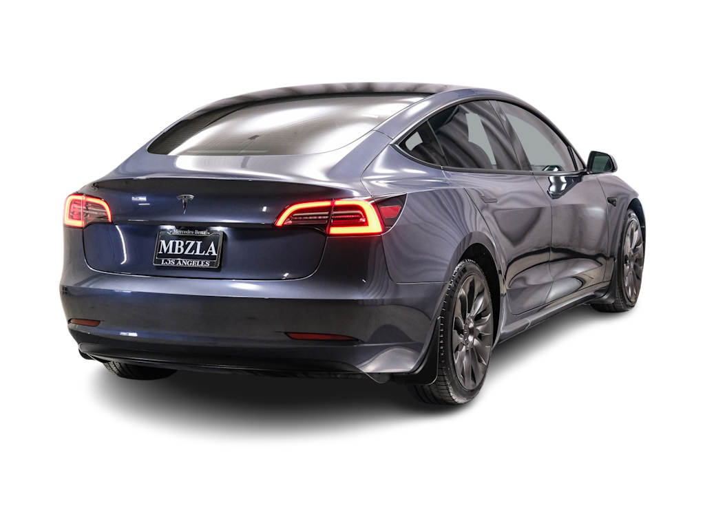 Thumbnail: 2023 Tesla Model 3 - 15