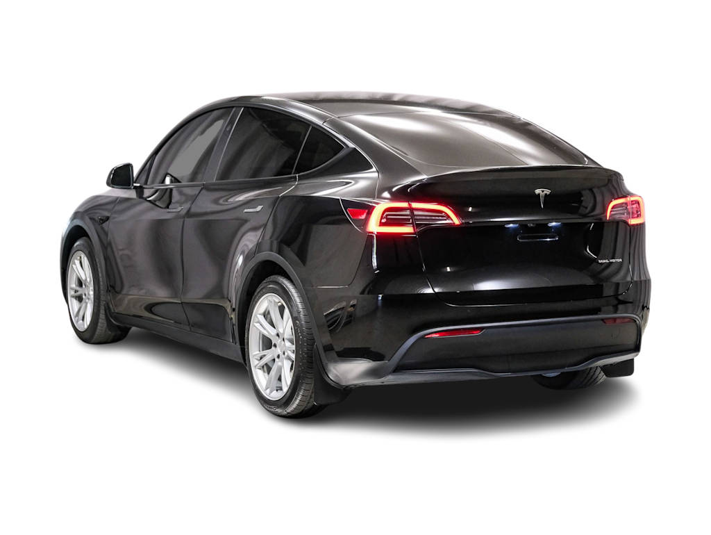 Thumbnail: 2023 Tesla Model Y - 3