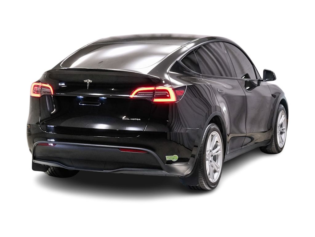 Thumbnail: 2023 Tesla Model Y - 12