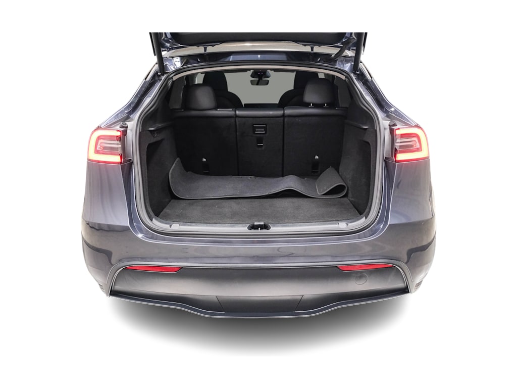 Thumbnail: 2023 Tesla Model Y - 14