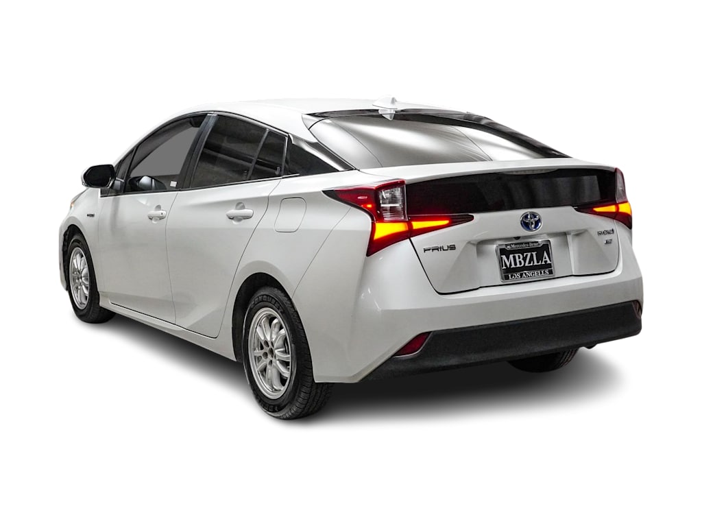 2021 Toyota Prius L Eco 3