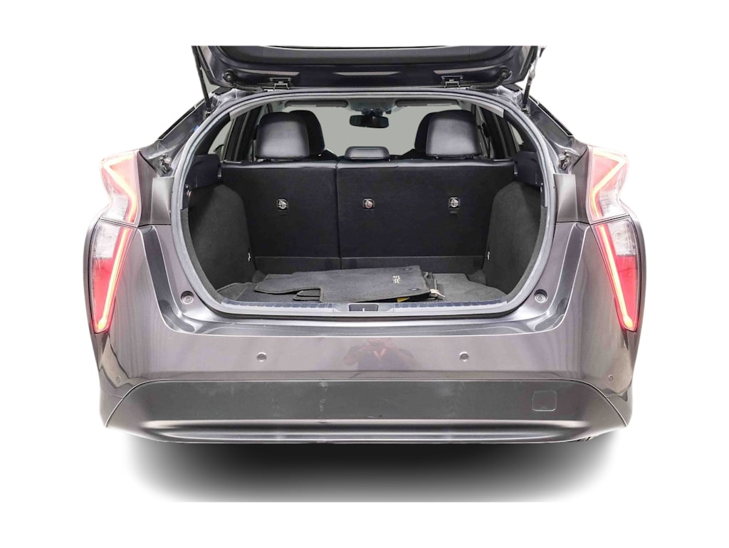 Thumbnail: 2017 Toyota Prius - 15