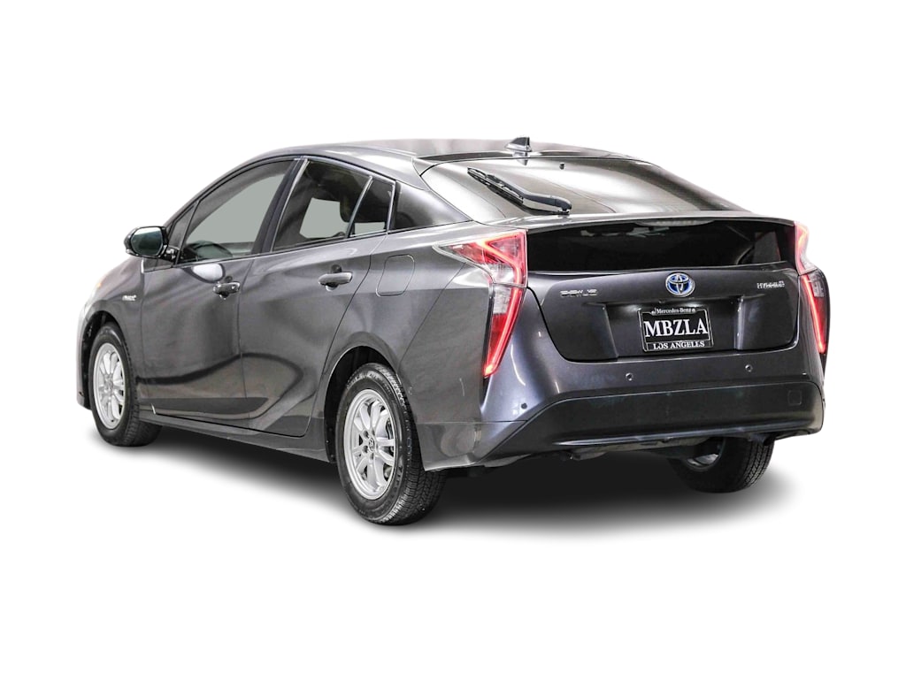 Thumbnail: 2017 Toyota Prius - 4