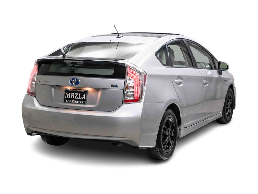 Thumbnail: 2012 Toyota Prius - 15