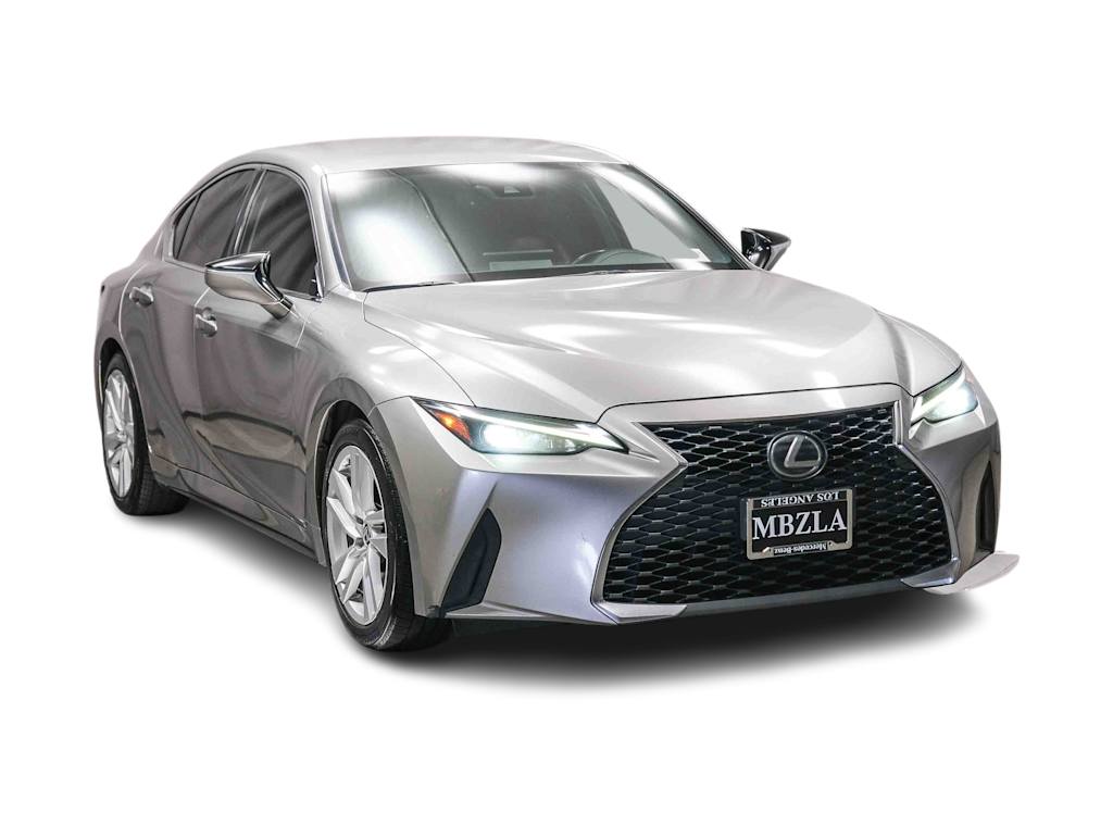 Thumbnail: 2021 Lexus IS - 18