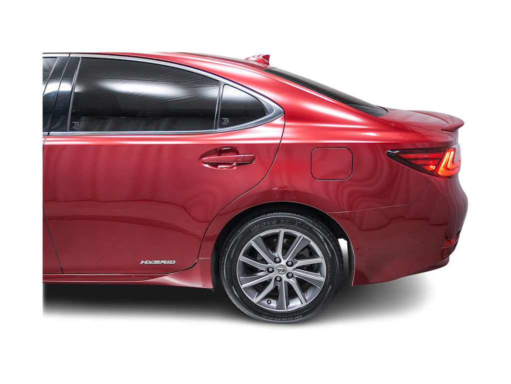 Thumbnail: 2018 Lexus ES - 3