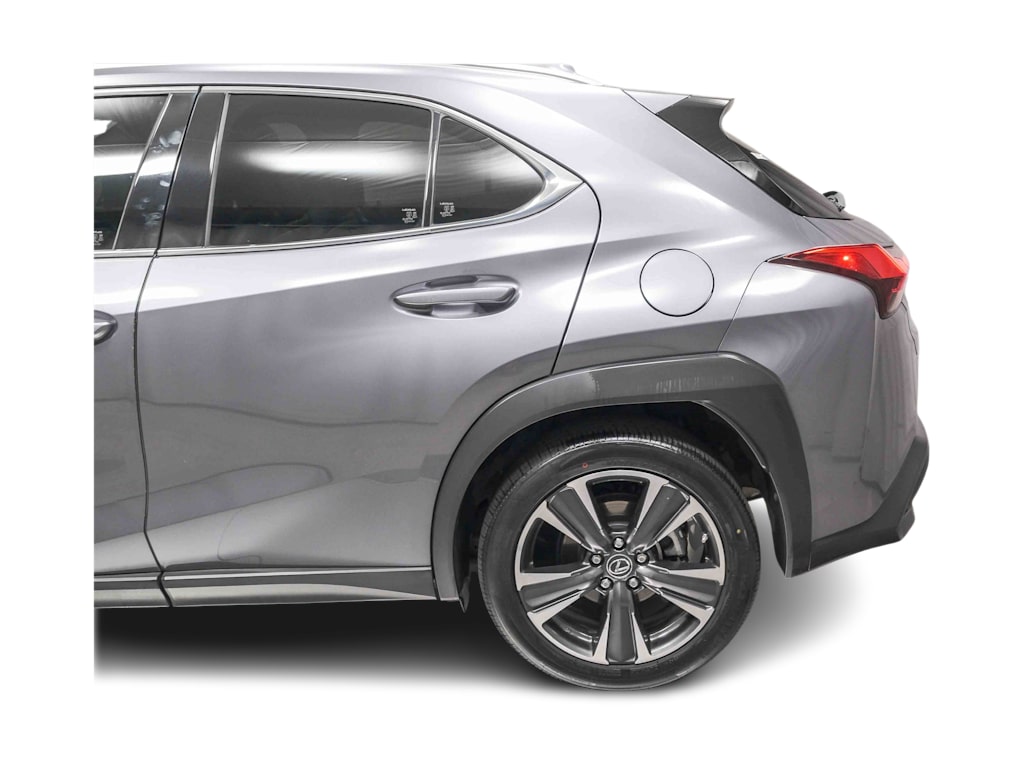 Thumbnail: 2020 Lexus UX - 3