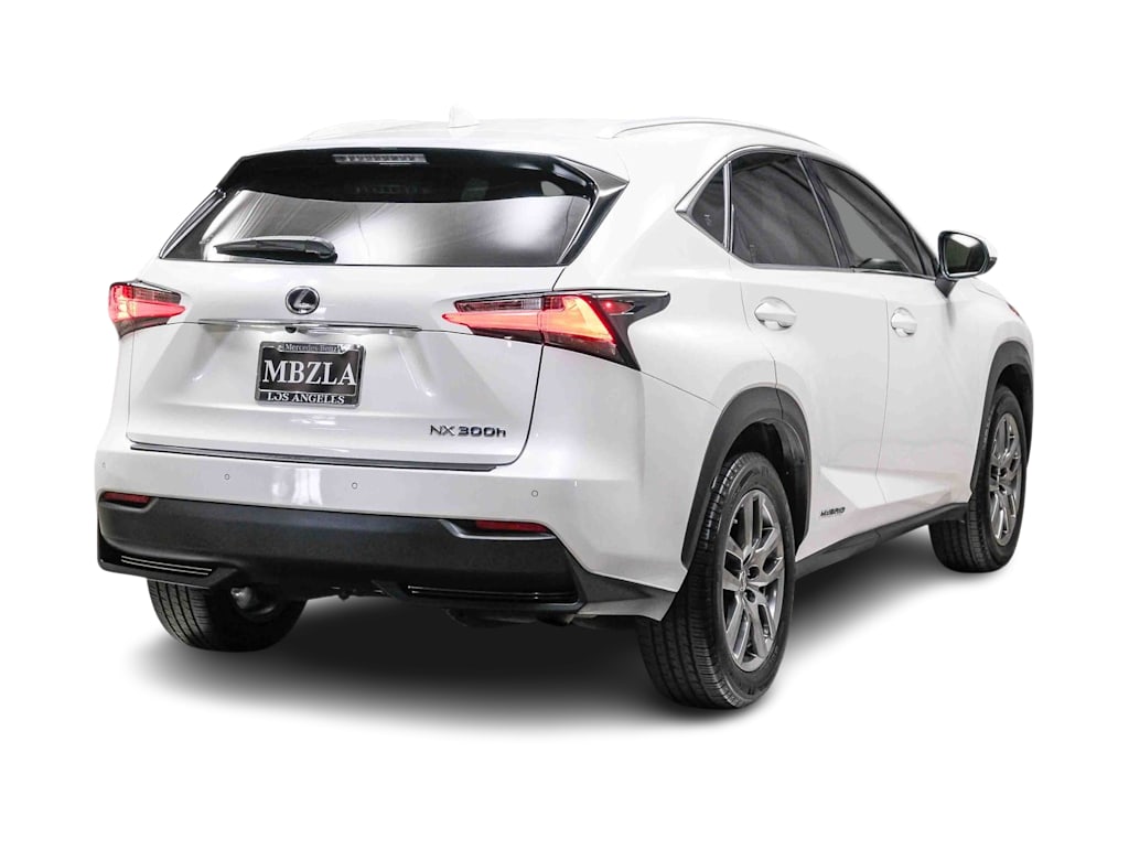 Thumbnail: 2016 Lexus NX - 16