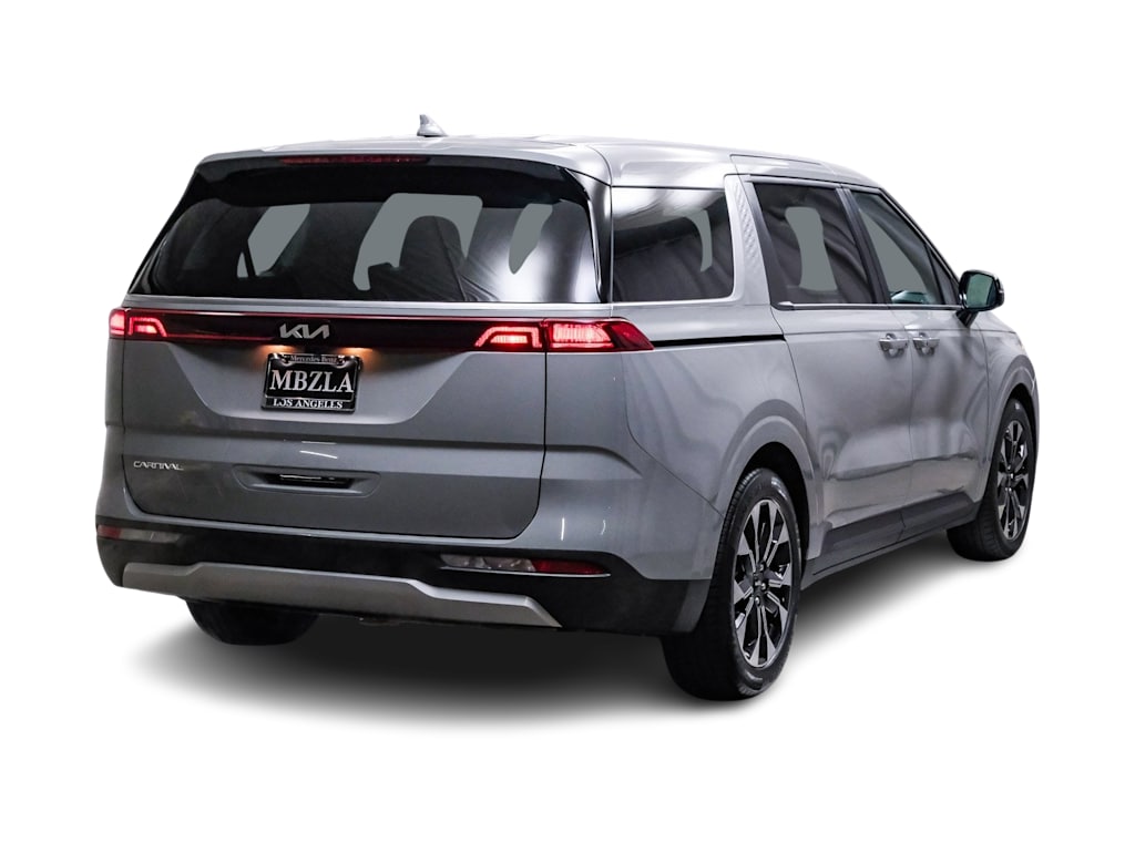 Thumbnail: 2024 Kia Carnival - 18