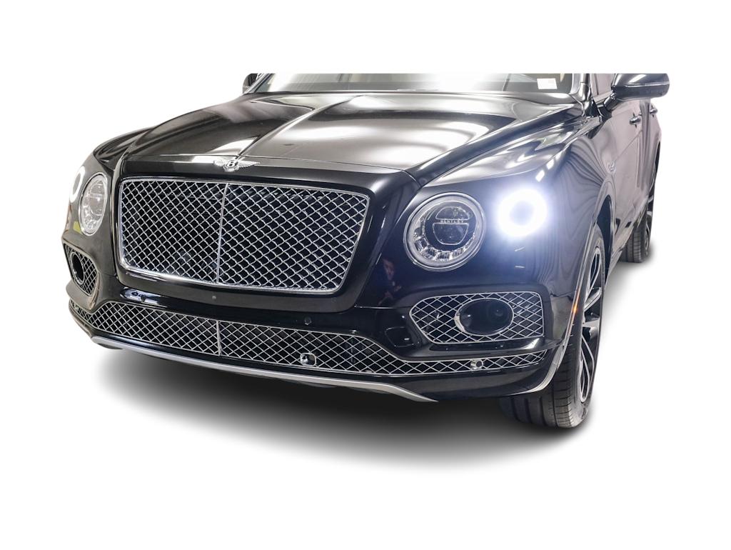 Thumbnail: 2018 Bentley Bentayga - 21