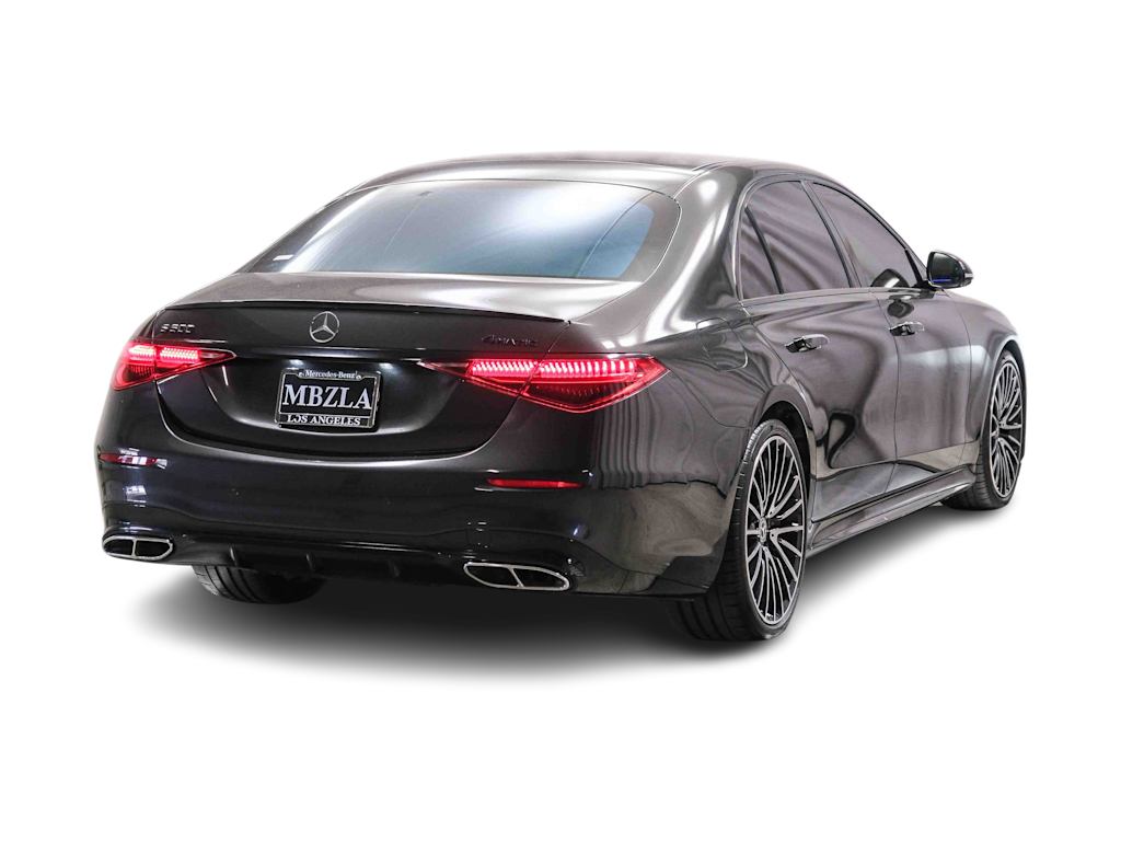 Thumbnail: 2022 Mercedes-Benz S-Class - 16