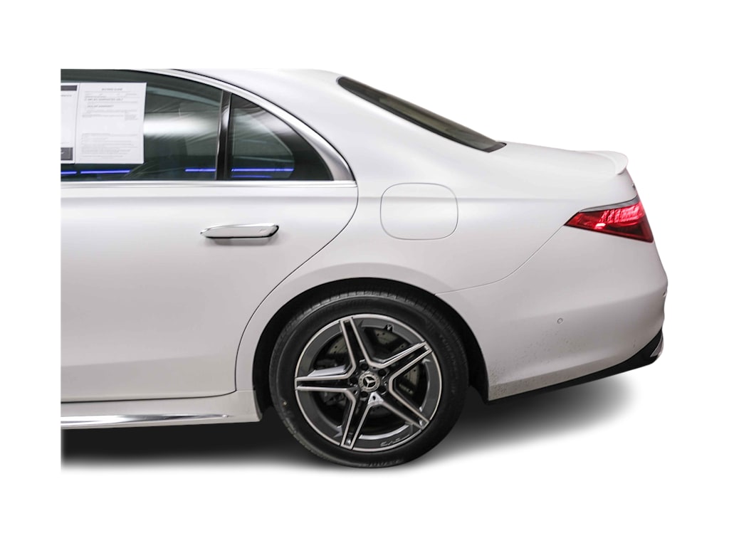 Thumbnail: 2024 Mercedes-Benz S-Class - 3