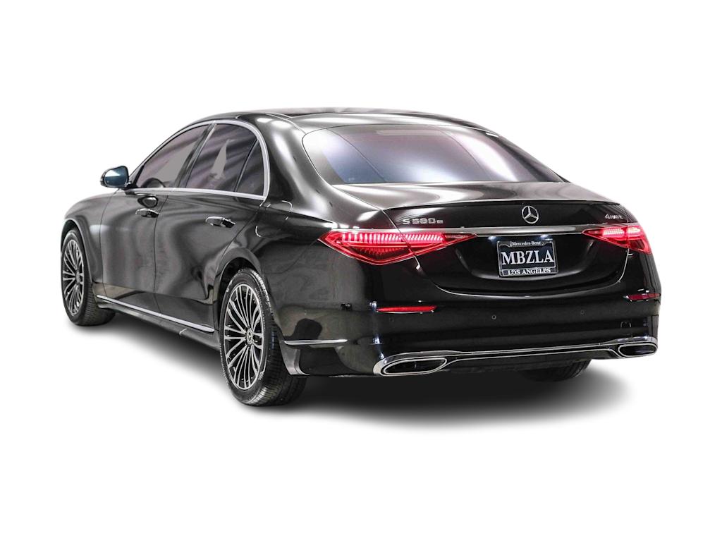 Thumbnail: 2024 Mercedes-Benz S-Class - 3