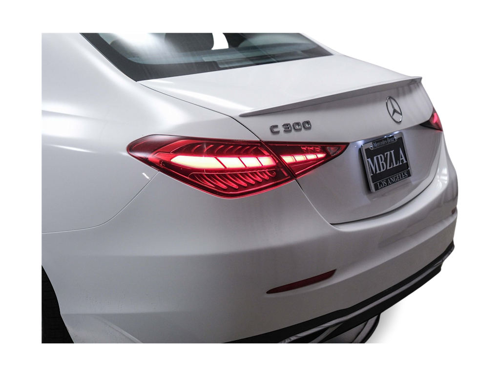 Thumbnail: 2022 Mercedes-Benz C-Class - 19