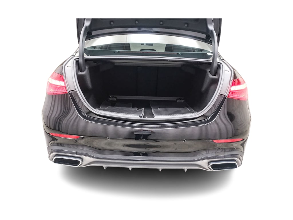 Thumbnail: 2023 Mercedes-Benz C-Class - 16