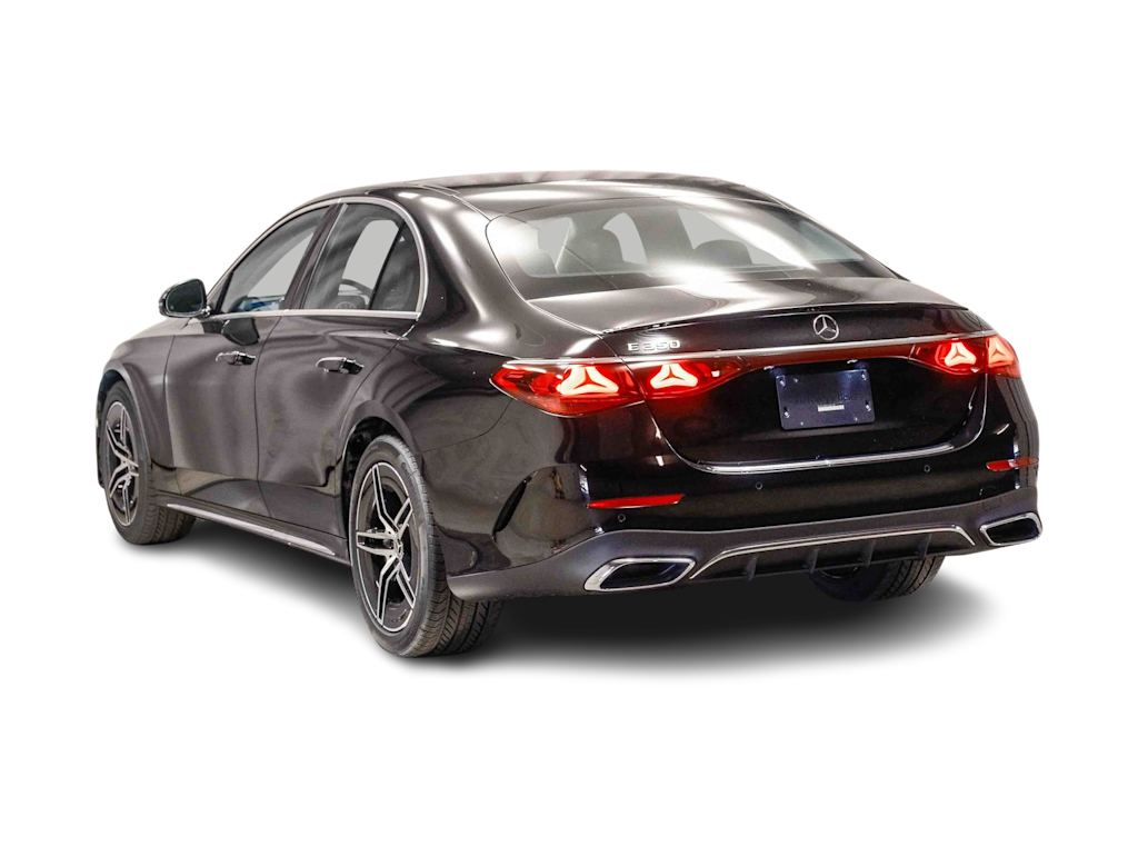 Thumbnail: 2026 Mercedes-Benz E-Class - 3