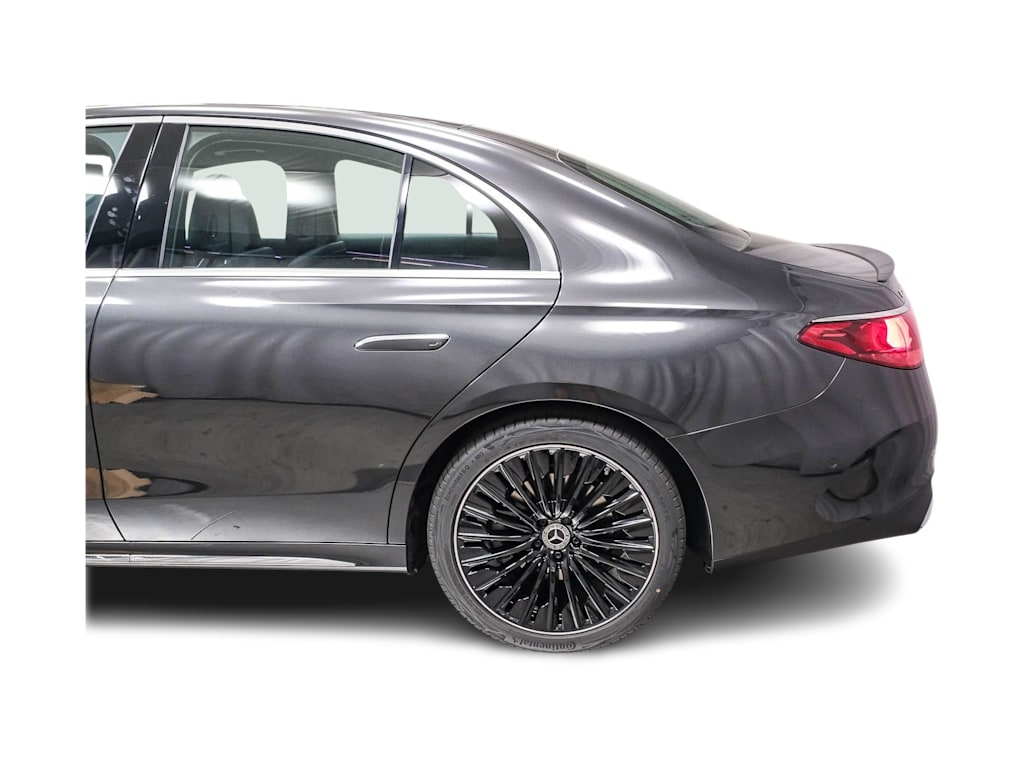 Thumbnail: 2026 Mercedes-Benz E-Class - 3