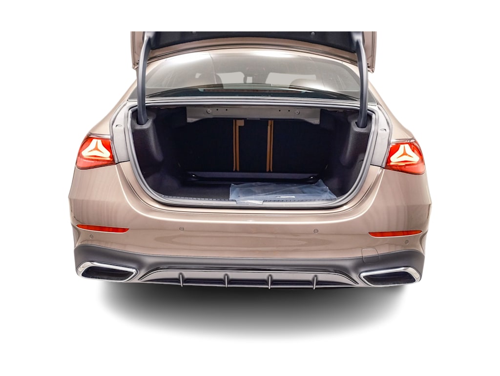 Thumbnail: 2026 Mercedes-Benz E-Class - 30
