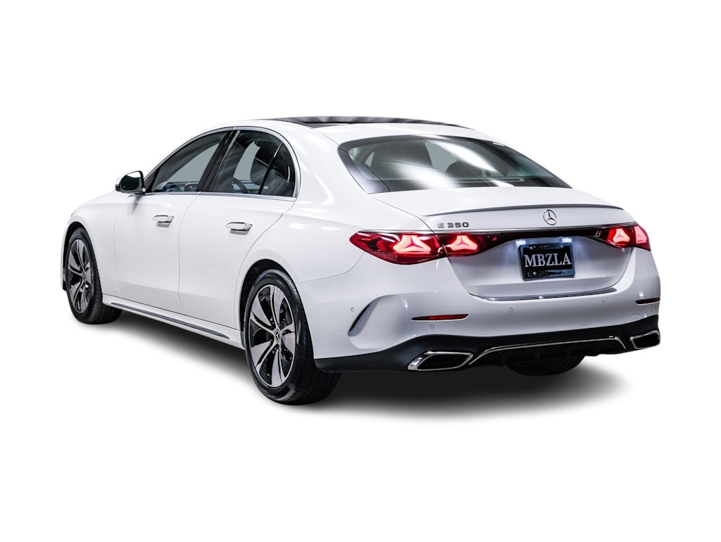 Thumbnail: 2026 Mercedes-Benz E-Class - 3