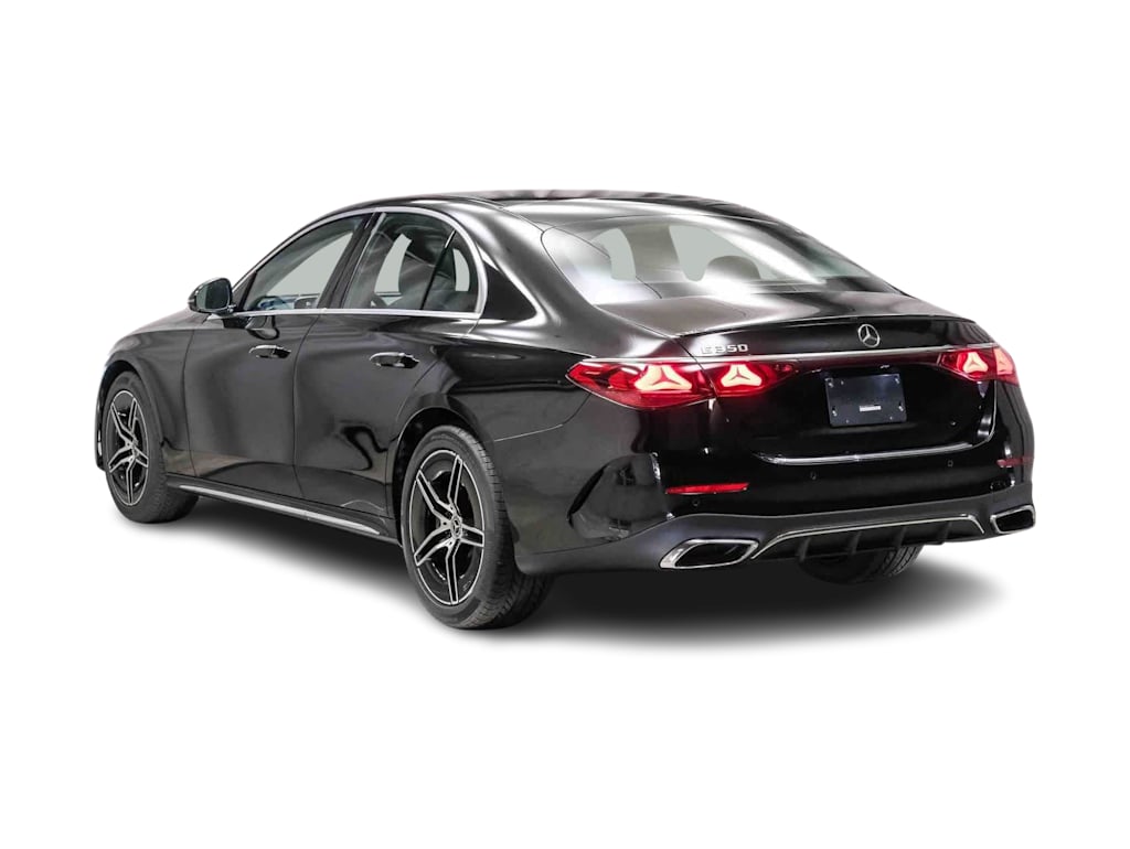 Thumbnail: 2026 Mercedes-Benz E-Class - 4