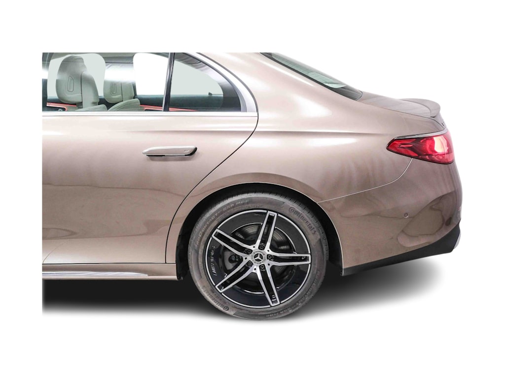 Thumbnail: 2026 Mercedes-Benz E-Class - 3