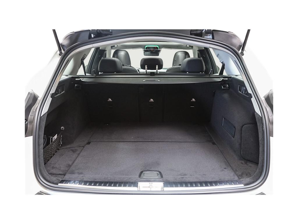 Thumbnail: 2025 Mercedes-Benz E-Class - 14