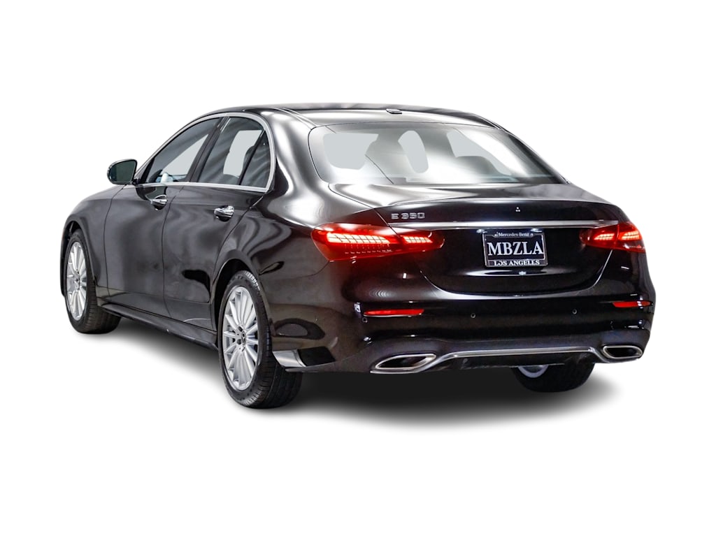 Thumbnail: 2022 Mercedes-Benz E-Class - 2